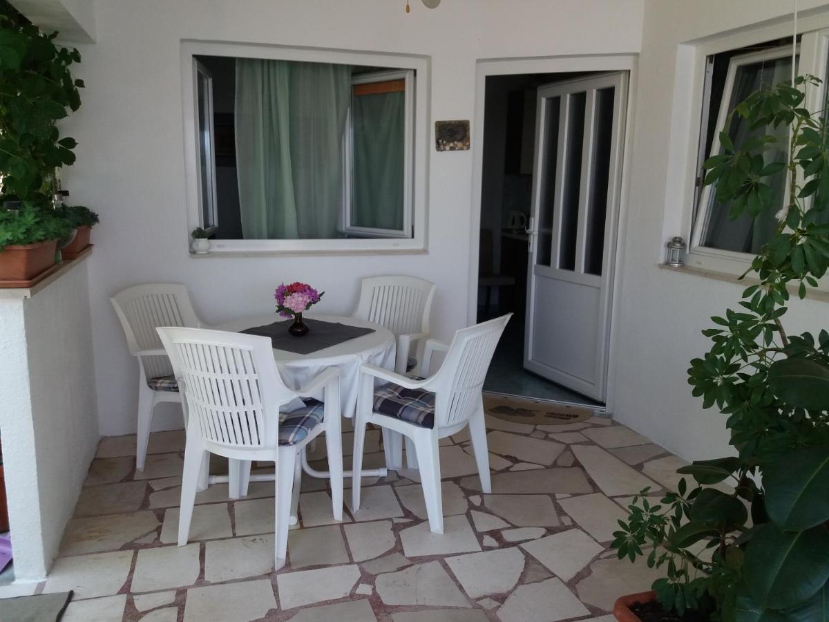 Apartment Hortenzija Baška Voda Exterior foto